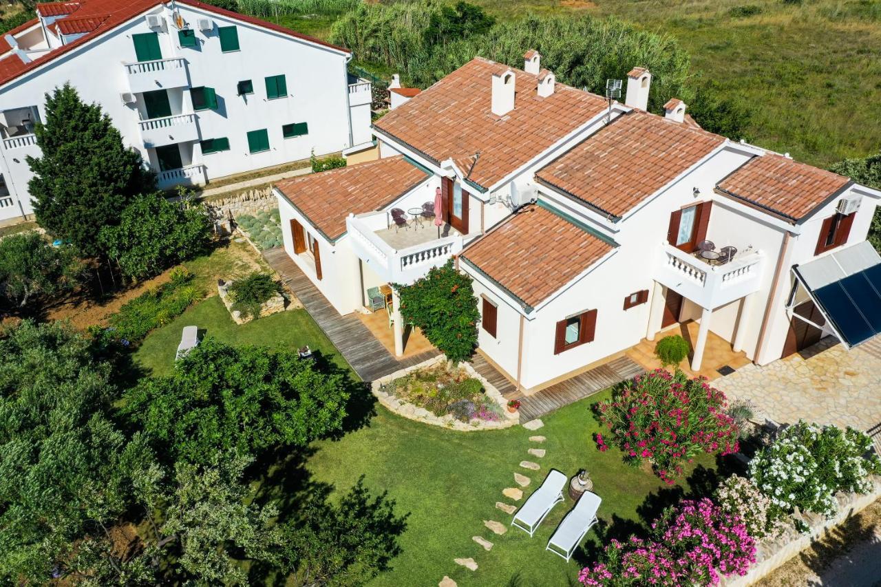 Bed&Breakfast Vanni Privlaka  Exterior photo